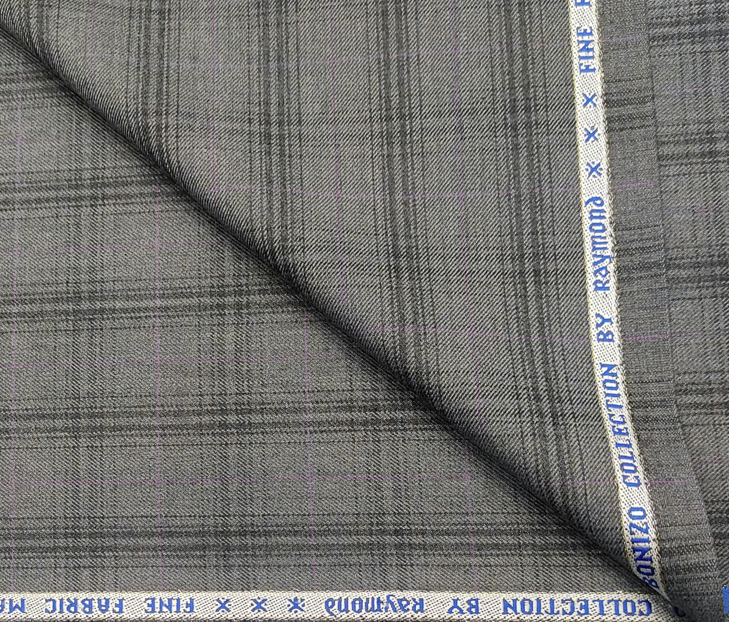 Raymond Men's Wool Checks 3.75 Meter Unstitched Suiting Fabric (Worsted Grey)