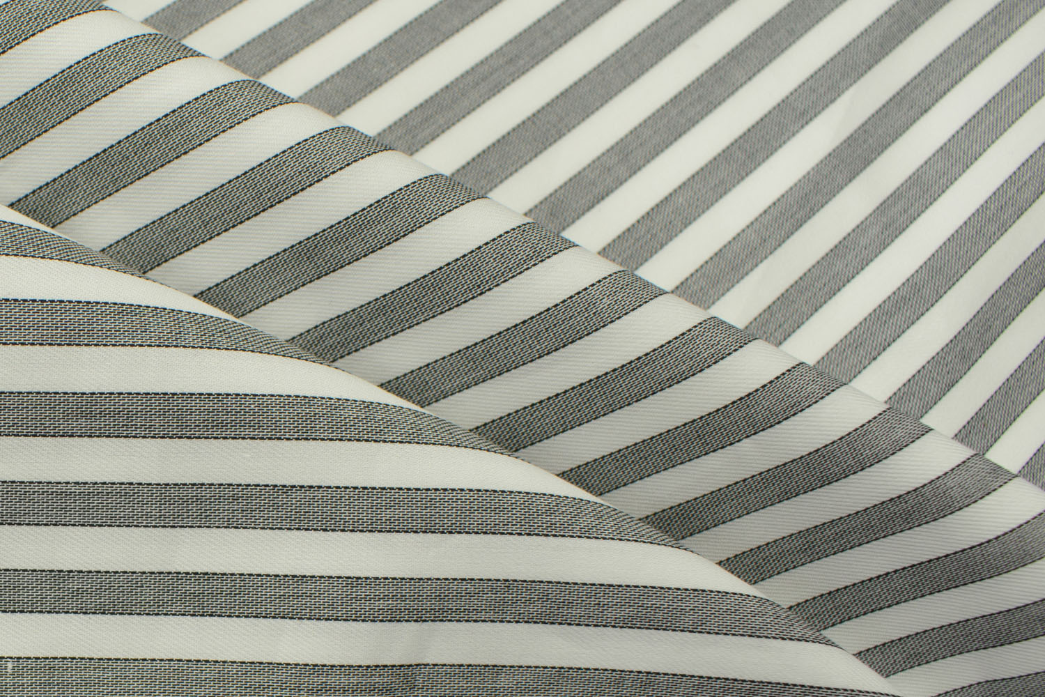 Nemesis Men's Giza Cotton Striped 2.25 Meter Unstitched Shirting Fabric (White)