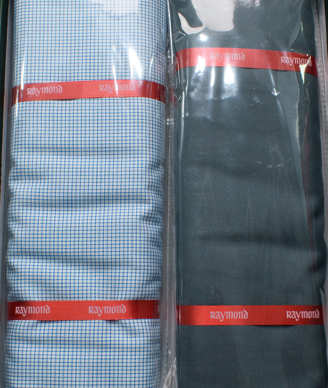 Raymond Cotton Shirt And Pant Fabric Gift Set at Rs 750/pair | Raymond  Shirting Fabrics in Delhi | ID: 21277863588