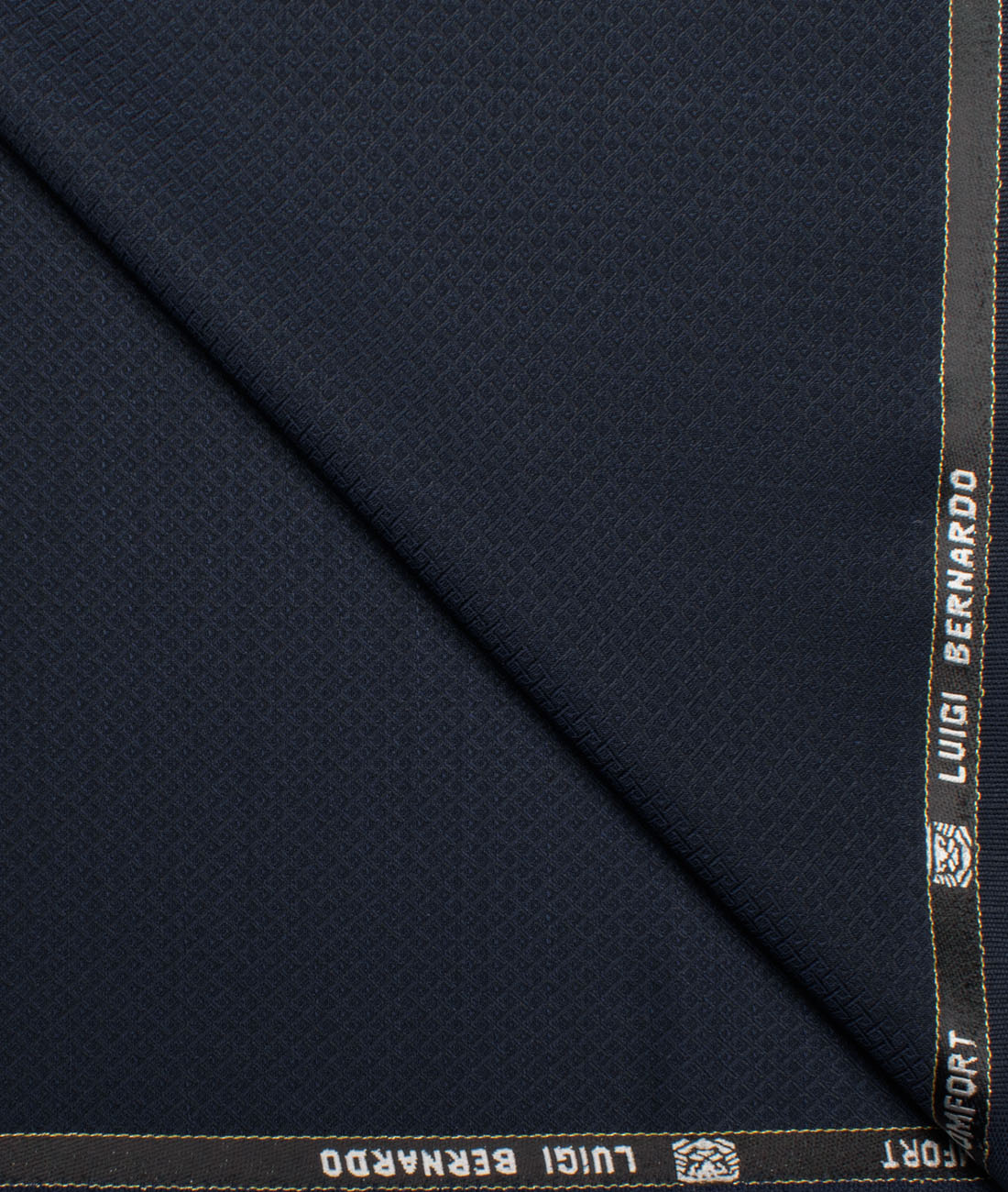 Luigi Bernardo Italy Men's 35% Wool Super 120's Structured Unstitched Suiting Fabric (Dark Royal Blue). Luigi Bernardo Italy Men's 35% Wool Super 120's Structured Unstitched Suiting Fabric (Dark Royal Blue).