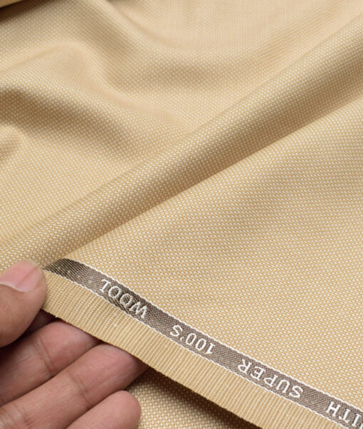 Panero Italy Super 100's Structured 20% Merino Wool Suiting Fabric (Beige)