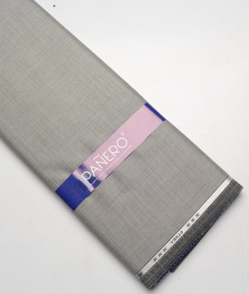 Panero Italy Super 90's Structured 20% Merino Wool Suiting Fabric (Light Grey)