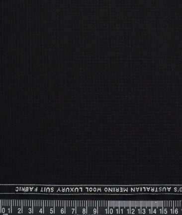Vercelli Italy Super 140's Structured 70% Merino Wool Suiting Fabric (Black)