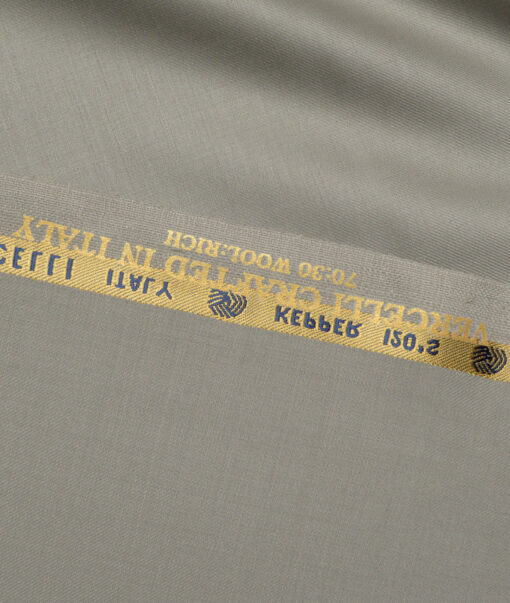 Vercelli Italy Super 120's Solids 70% Merino Wool Suiting Fabric (Light Pistachio Green)