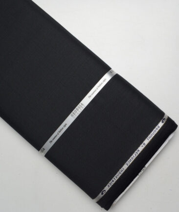 Georgia Gullini Italy Super 110's Solids 45% Merino Wool Suiting Fabric (Jet Black)
